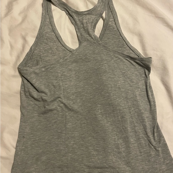 Reebok women’s work out tank top - grey medium - Picture 2 of 2